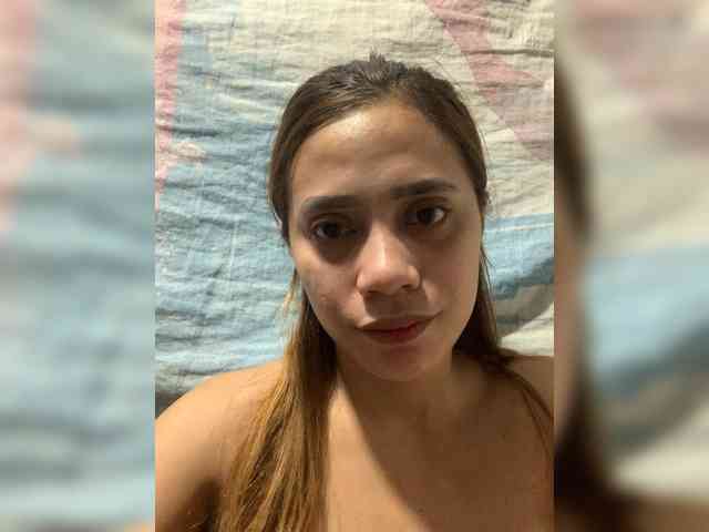 PrettyAsianLover webcam