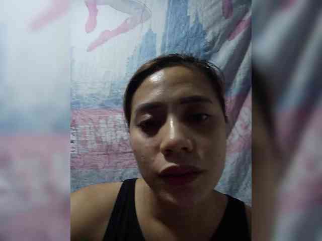 PrettyAsianLover webcam