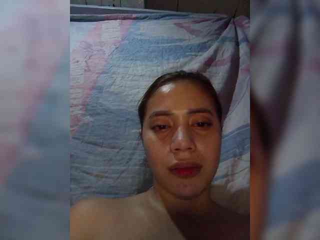 PrettyAsianLover webcam