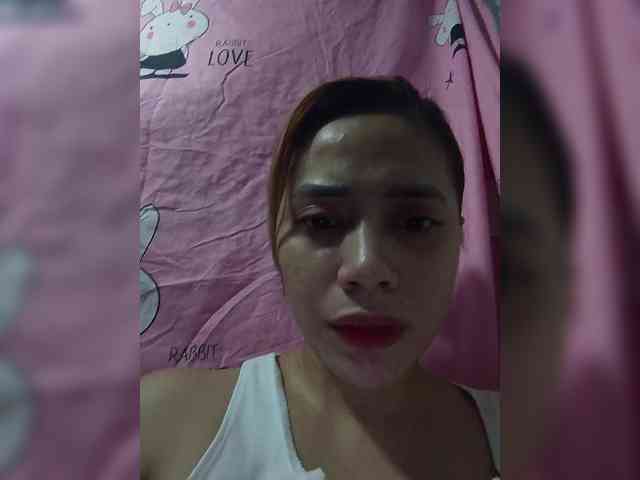 PrettyAsianLover webcam