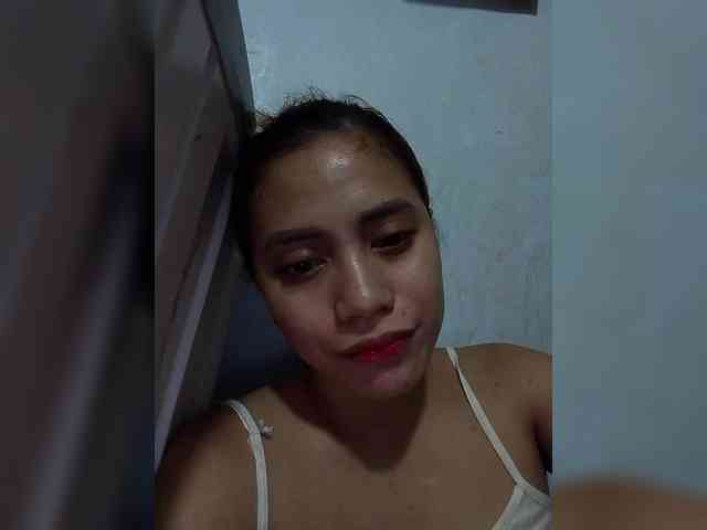 PrettyAsianLover webcam