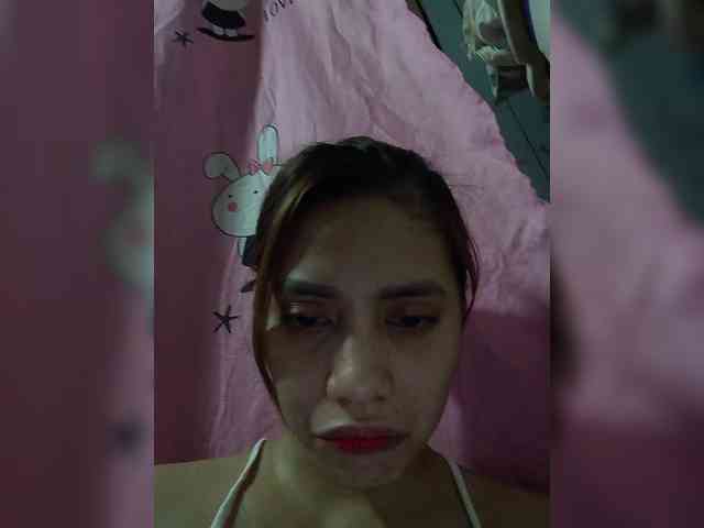 PrettyAsianLover webcam