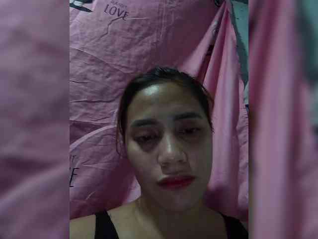 PrettyAsianLover webcam