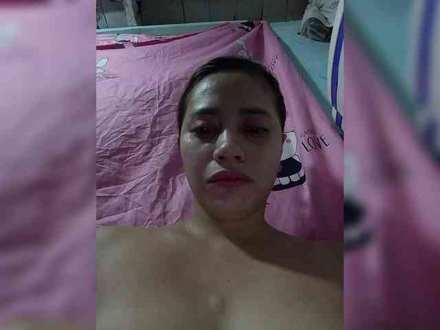 PrettyAsianLover webcam