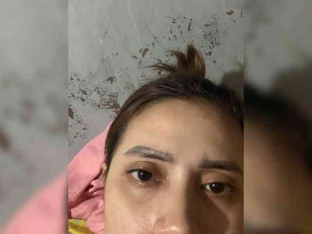 PrettyAsianLover webcam