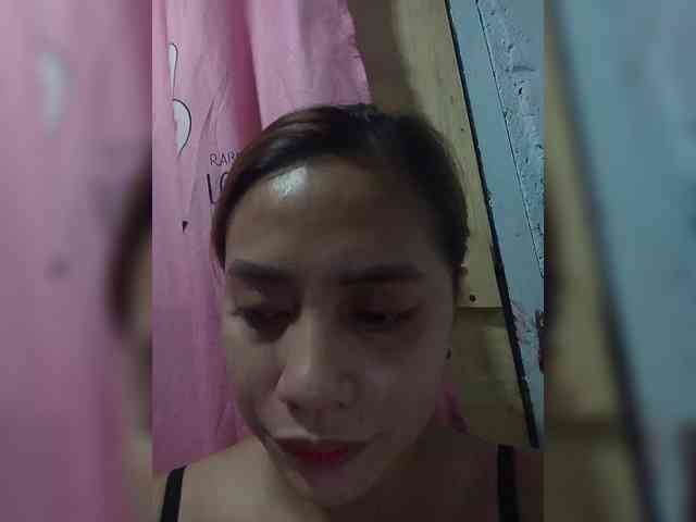 PrettyAsianLover webcam