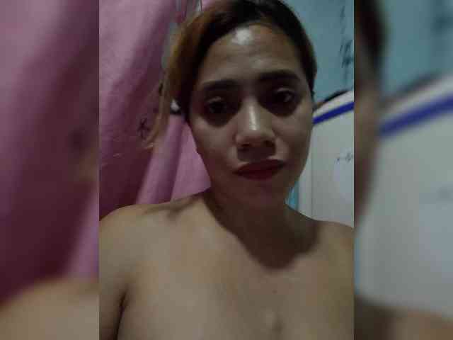 PrettyAsianLover webcam