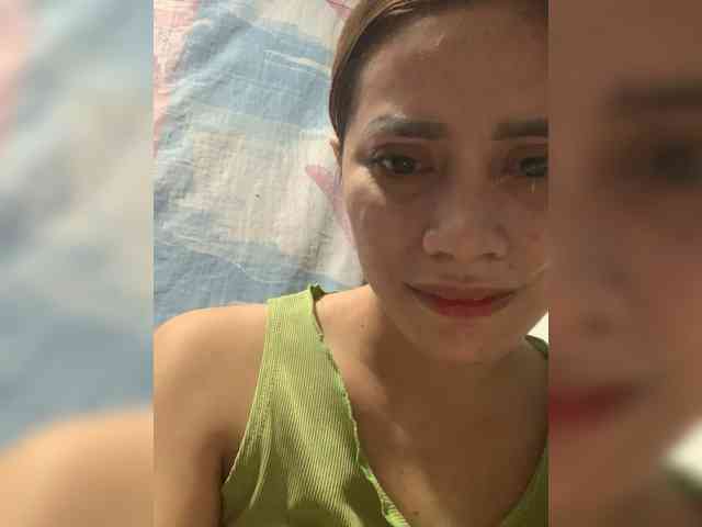 PrettyAsianLover webcam