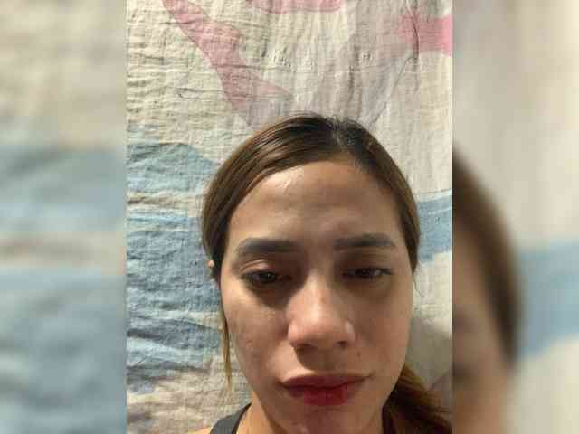 PrettyAsianLover webcam