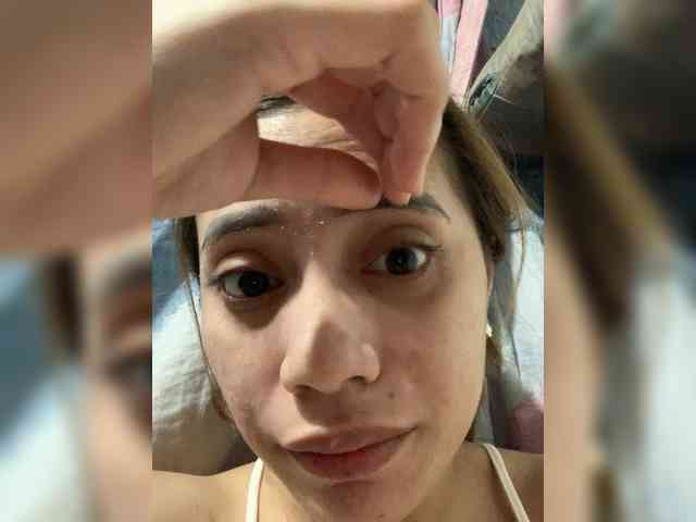 PrettyAsianLover webcam