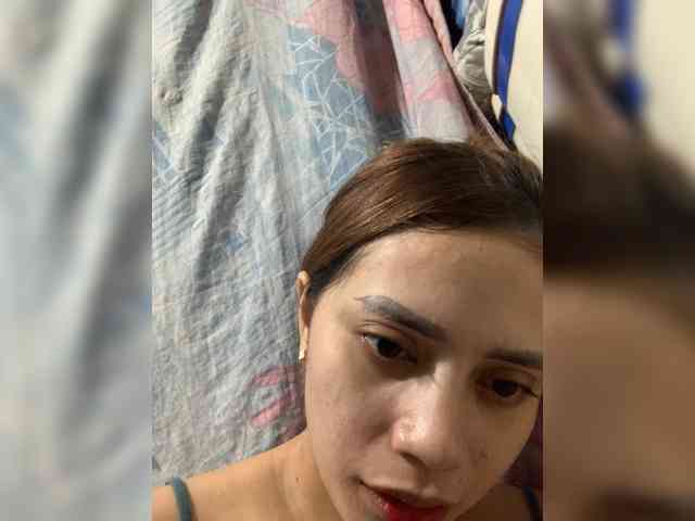 PrettyAsianLover webcam