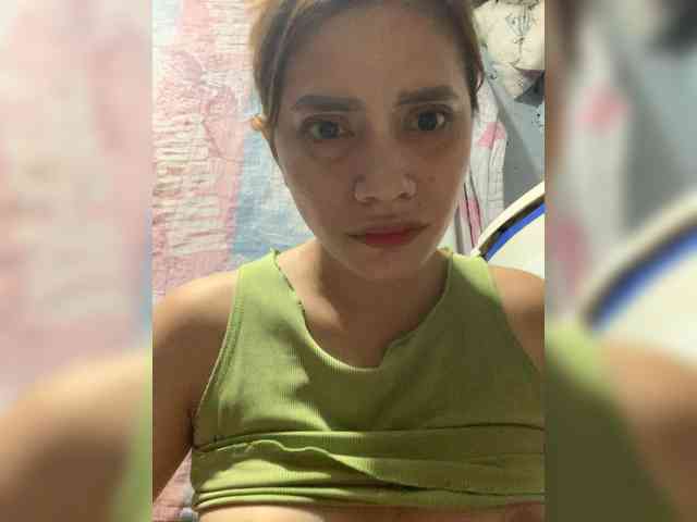 PrettyAsianLover webcam