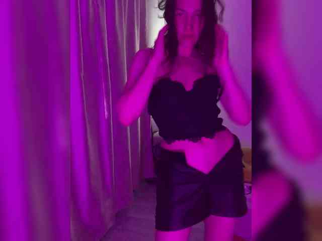 Alisa2580 Live Webcam on BongaCams