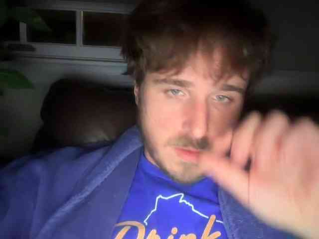 ArtVandelaya ArtVandelaya