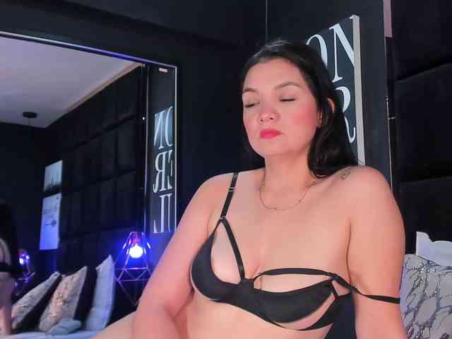 AnissaFox webcam