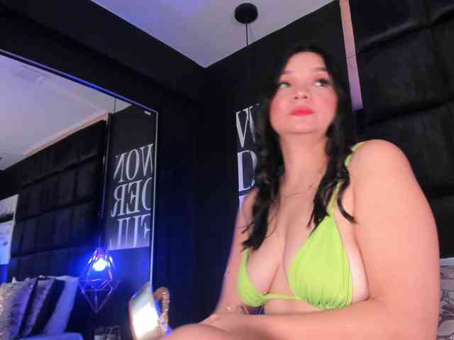 AnissaFox webcam
