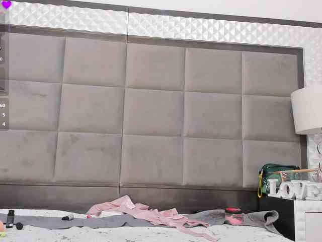 AnissaFox webcam