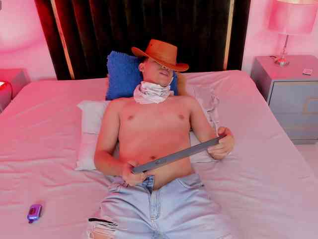 LukeeHarris