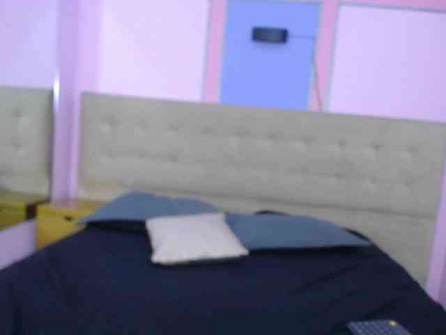 LillyRousee webcam