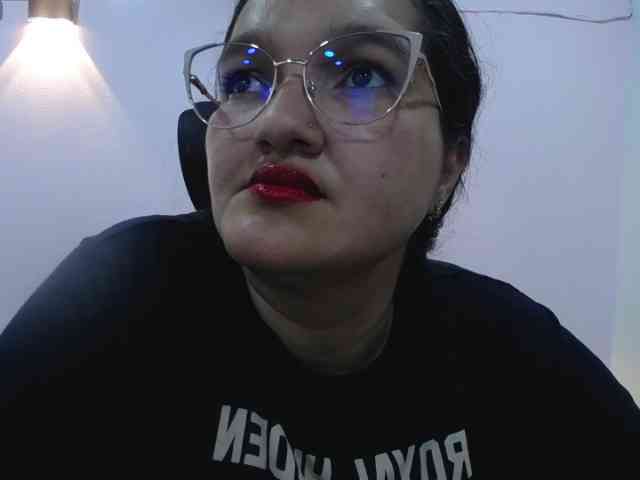 LillyRousee webcam