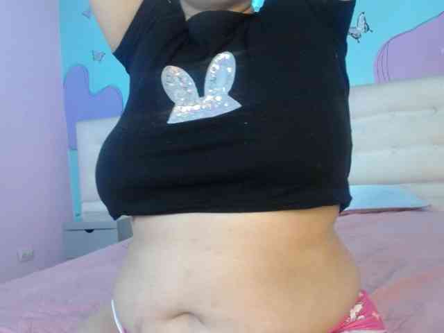 LillyRousee webcam