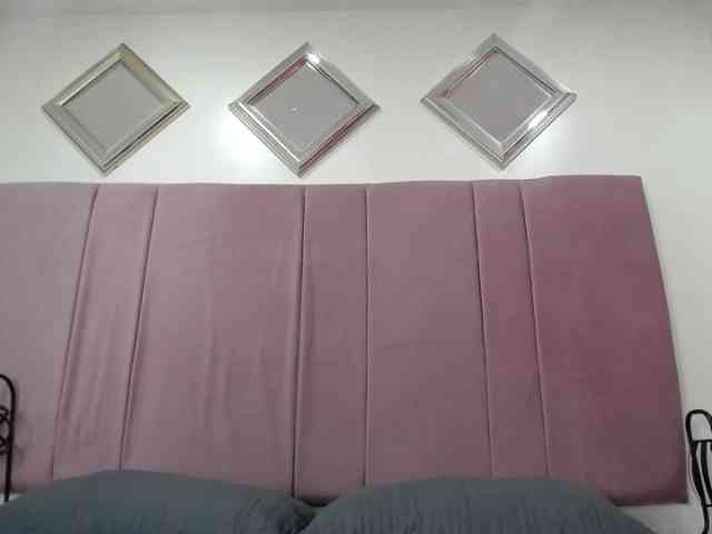 LillyRousee webcam