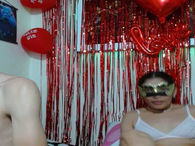 couplehot27's BongaCams show and profile