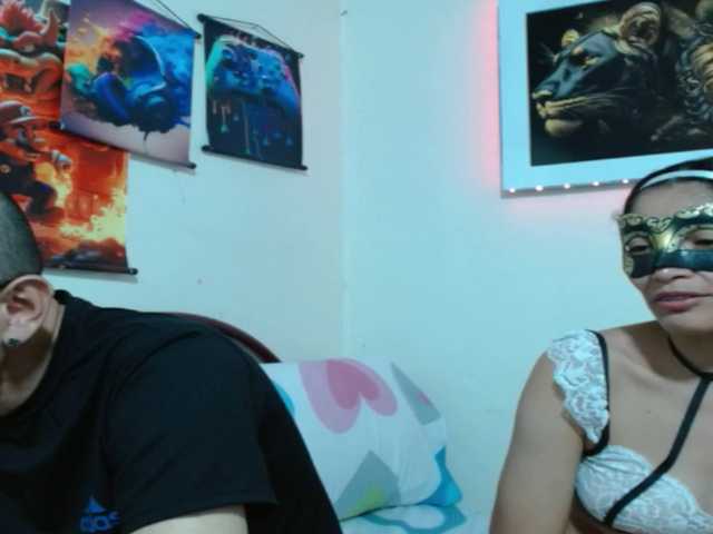 couplehot27's BongaCams show and profile