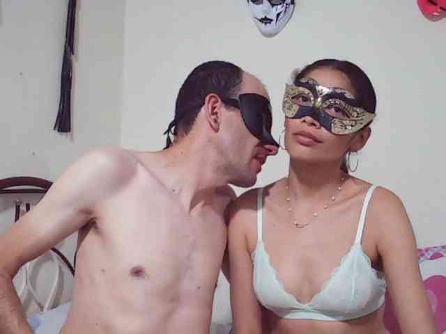 couplehot27