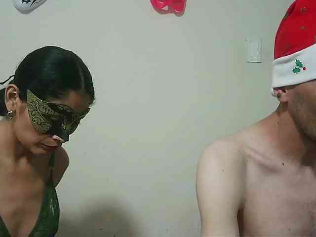 couplehot27 couplehot27