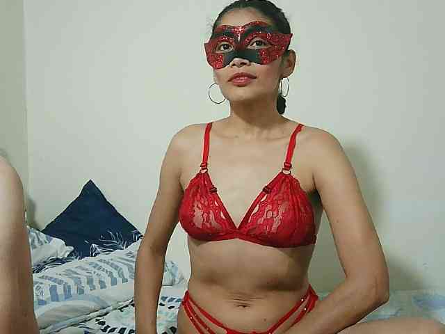 couplehot27 couplehot27