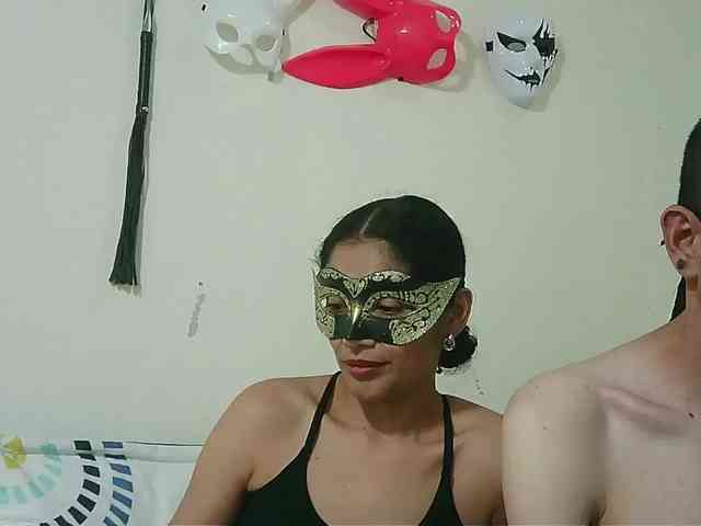 couplehot27 couplehot27