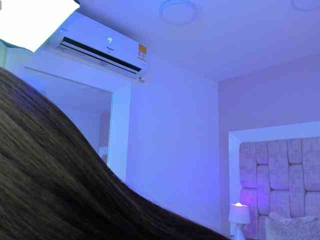 LaurenGil webcam