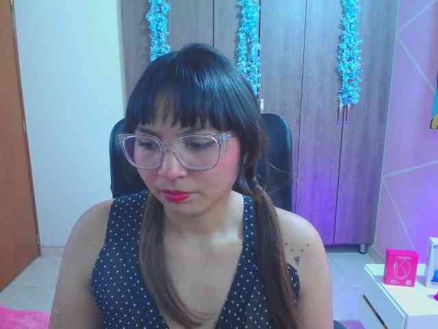 YourMaddy webcam