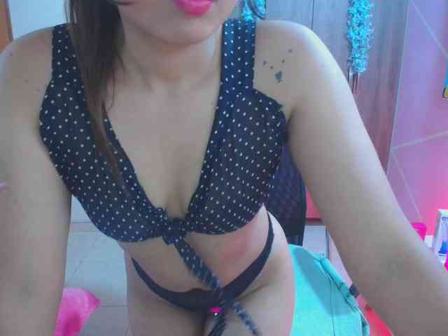 YourMaddy webcam