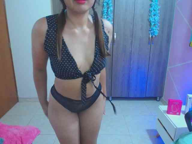 YourMaddy webcam