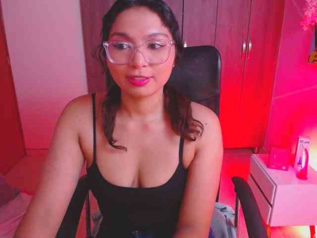 YourMaddy webcam