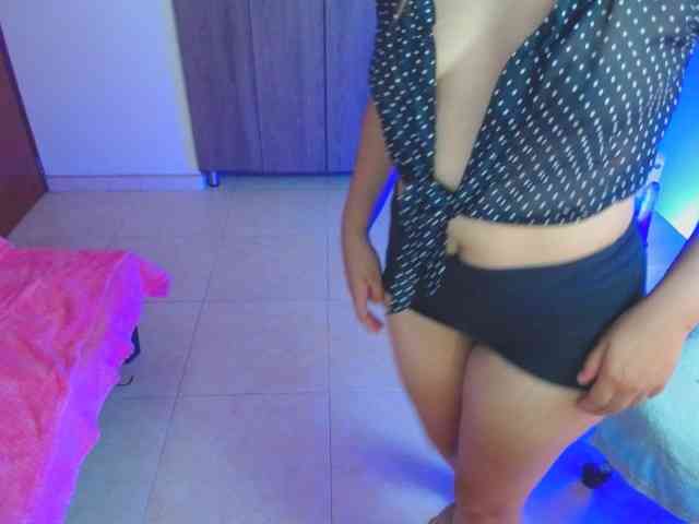 YourMaddy webcam