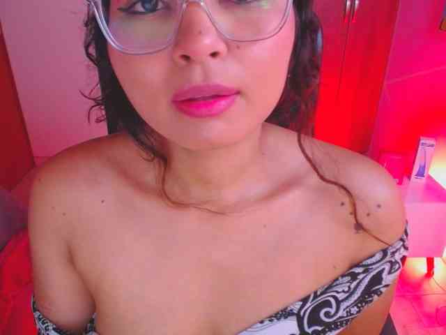 YourMaddy webcam