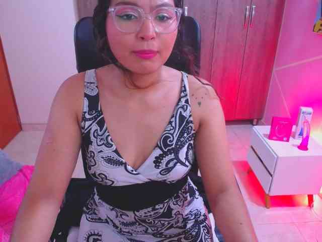 YourMaddy webcam