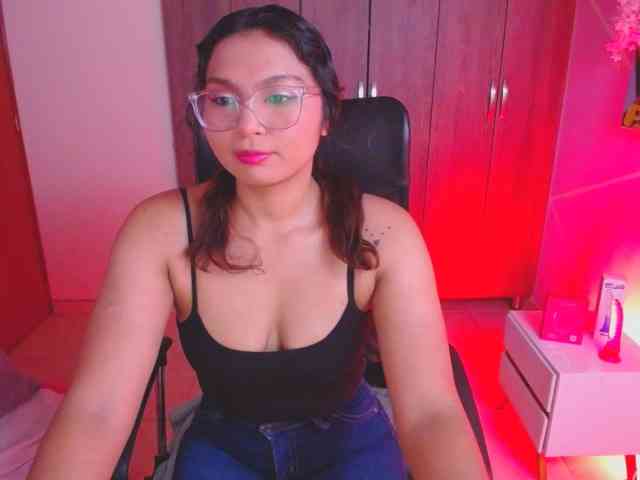 YourMaddy webcam