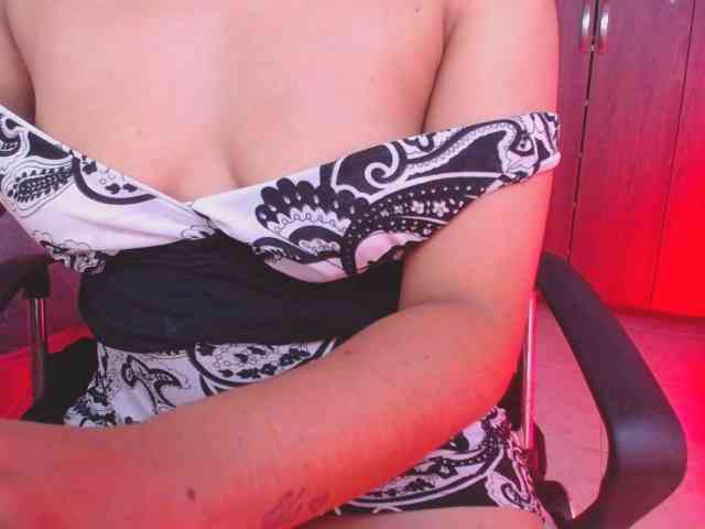 YourMaddy webcam