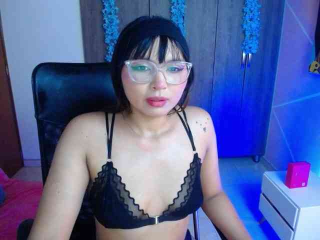 YourMaddy webcam