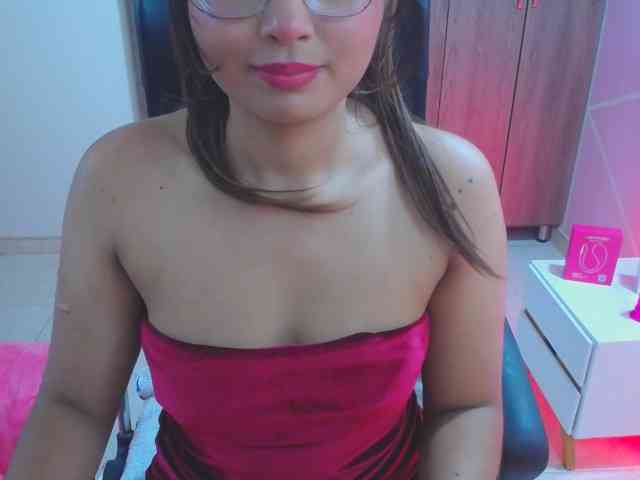YourMaddy webcam