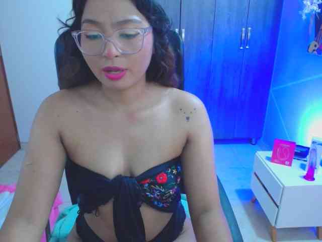 YourMaddy webcam