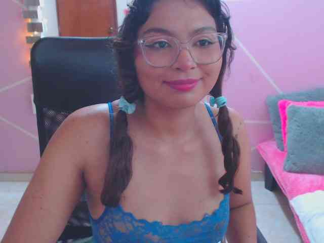 YourMaddy webcam