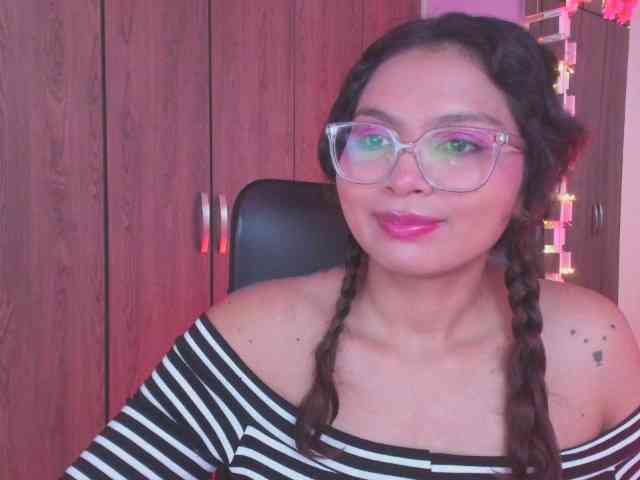 YourMaddy webcam