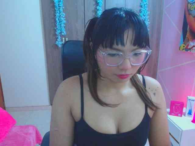 YourMaddy webcam