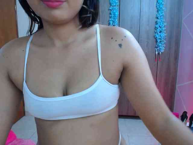 YourMaddy webcam