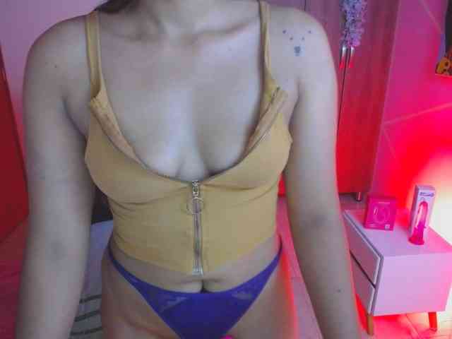 YourMaddy webcam